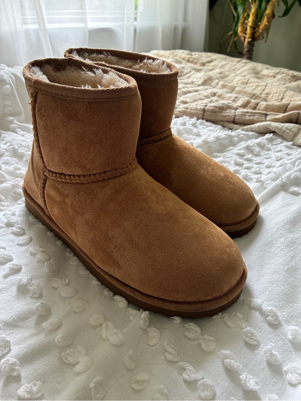 Classic Suede Faux-Fur Lined Ankle Boot - Chestnut - Picture 3 of 6
